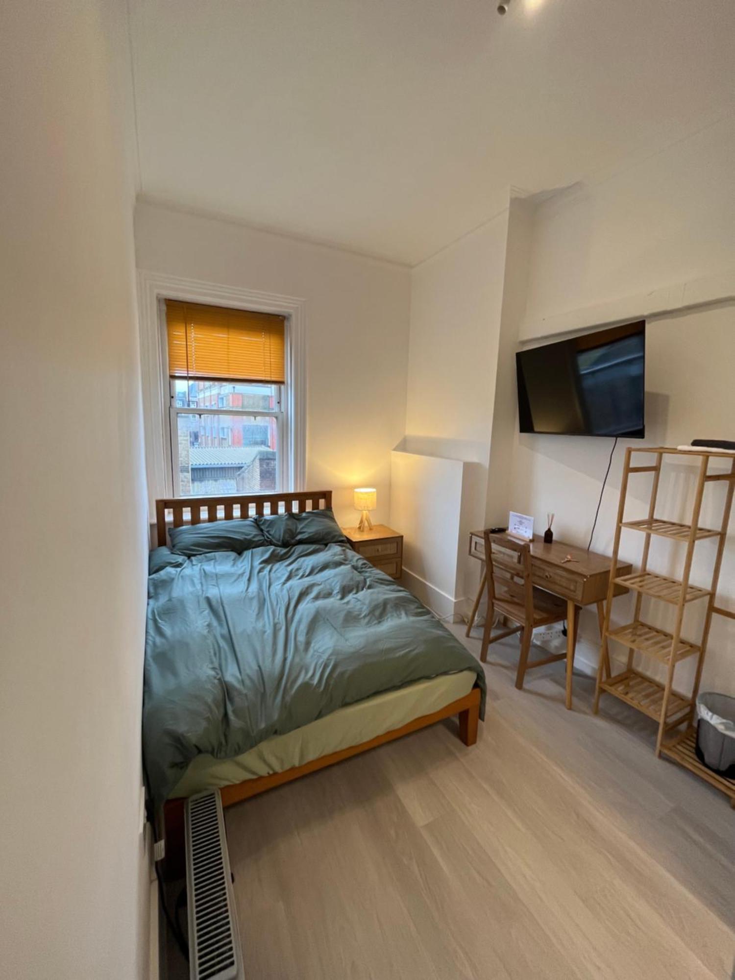 Camden Bnb London Bagian luar foto